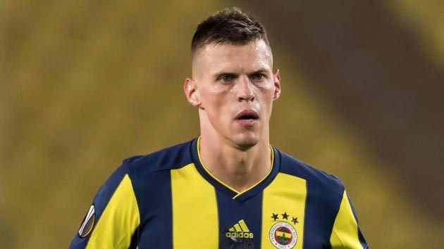 izme'de Skrtel yar
