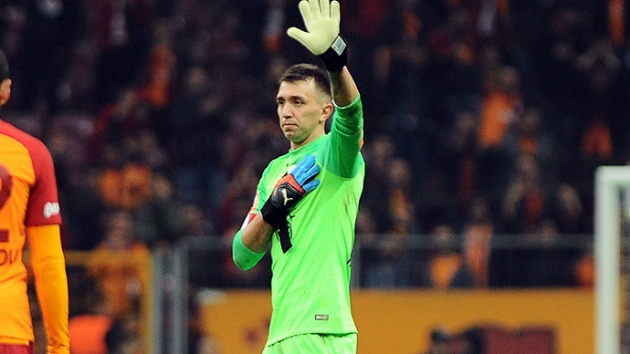Fernando Muslera'ya fla teklif!