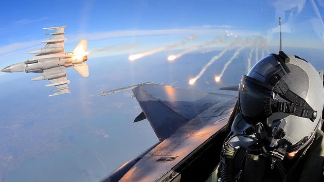 Irak'n kuzeyine hava harekat