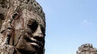 Kamboya'da antik mezarlar bulundu 