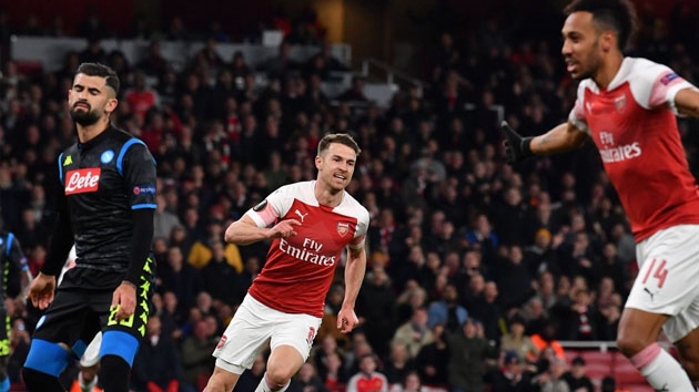 Arsenal'den Napoli'ye geit yok