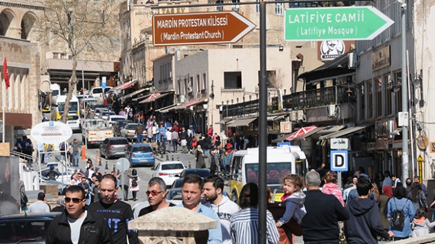 Mardin'de baharda turist younluu