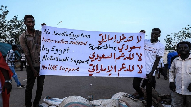 Sudanl protestocular: Msr, BAE ve Suudi Arabistann yardmn istemiyoruz