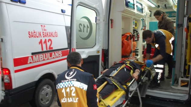 Tekirda'da renci servisi devrildi: 16 yaral