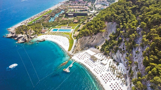 Antalya 16 milyon turist iin hazr... Odalara zel havuz plajlara Miami kumu