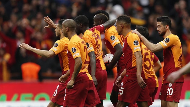 Galatasaray derbi sonras rahat kazand