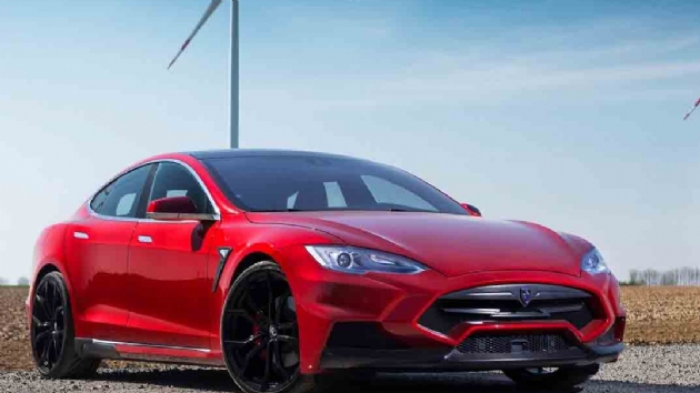  ABD'li otomobil reticisi Tesla, 702 milyon dolar zarar aklad