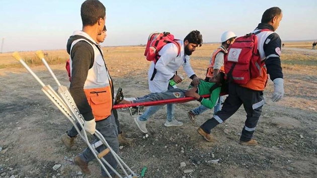 srail askerleri Gazze snrnda 7 Filistinliyi yaralad