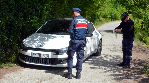Amatr boksr ldrp otomobiline koydular