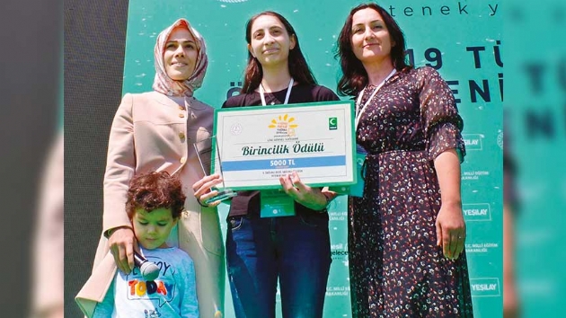Yeilay'dan rencilere dl