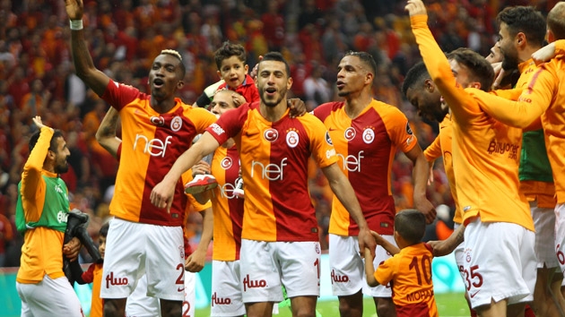 Galatasaray son haftalarda ampiyonluu brakmyor