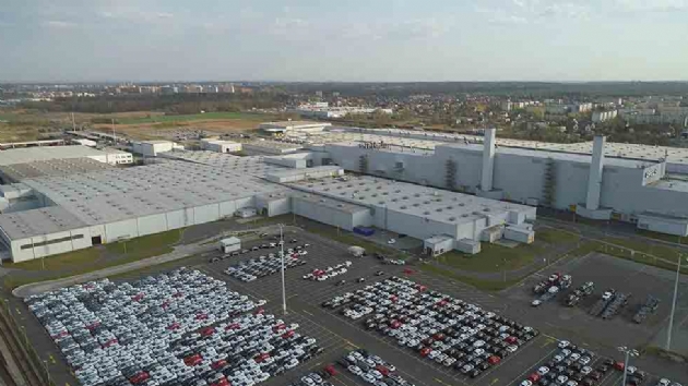Groupe PSA, 2021 sonunda Gliwice (Polonya) fabrikasnda byk hacimli van retecek