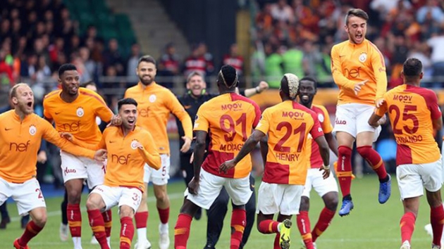 Galatasaray'da ifte kupa hesaplar