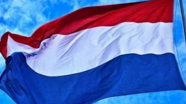 Hollanda Irakta askerlere ve pemergelere verdii eitim faaliyetini  askya ald  