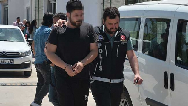 Uyuturucu satt iddia edilen mzisyen tutukland