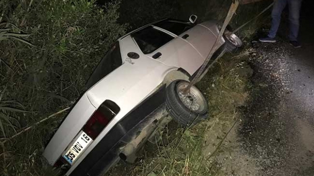 Kaza yapt, otomobilini brakp kat