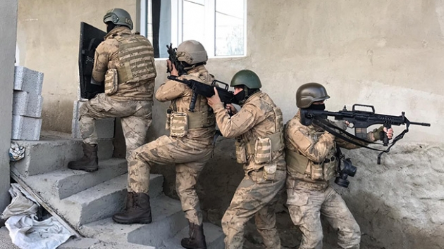 Van'da terr rgt PKK/KCK'ya ynelik operasyonda 18 zanl yakaland
