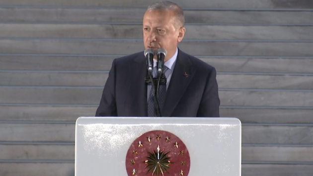 Bakan Erdoan: 82 milyonu Trkiye paydas altnda bir araya gelmeye davet ediyoruz