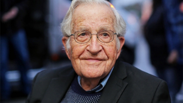 Chomsky: ABD, felaket peinde kouyor