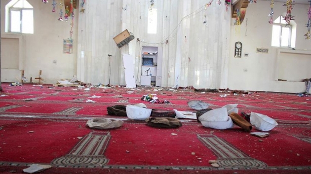 Afganistan'da cuma namaznda bombal saldr dzenlendi
