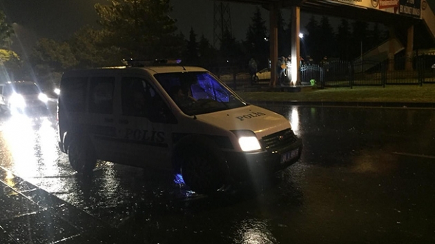 Bakl saldrgan, polis tarafndan vurularak etkisiz hale getirildi