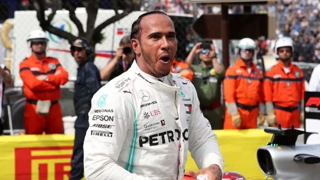 Monaco'dan ilk sra  Lewis Hamilton'n