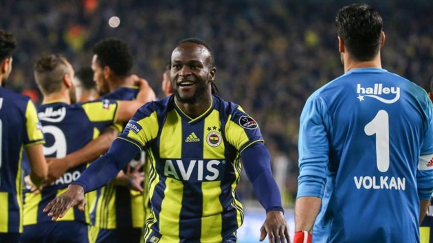 Antonio Conte, Victor Moses'n transfer edilmesini istedi
