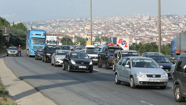 Anadolu Otoyolu'nda ara younluu