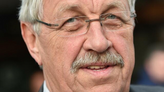 Almanya'da Kassel Blge Valisi evinde l bulundu