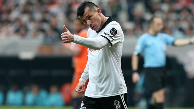 Gary Medel yeni takmn aklad! 