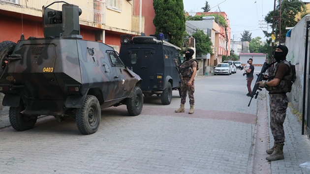 Adana'da DEA'a ynelik operasyonda 19 pheli yakaland