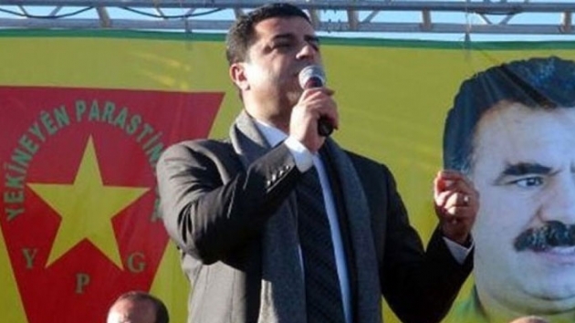 Terr sularndan yarglanan Selahattin Demirta'n tutukluluunun devamna karar verildi
