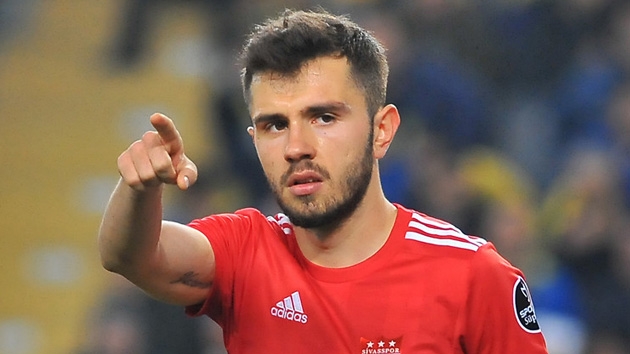 Fenerbahe Emre Kln' takasla bitirecek