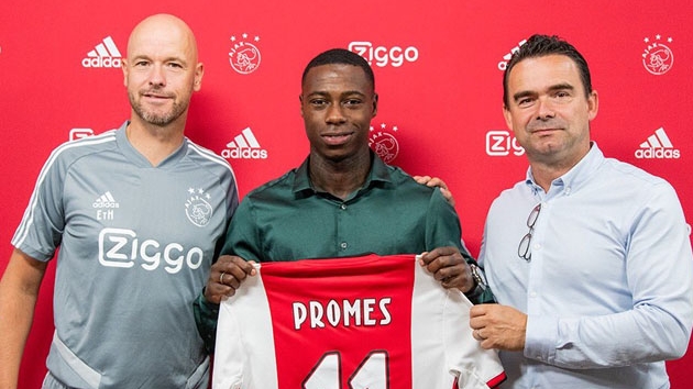 Ajax, Hollandal futbolcu ile imzalad