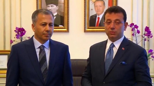 Ekrem mamolu, Belediye Bakanl grevini devrald
