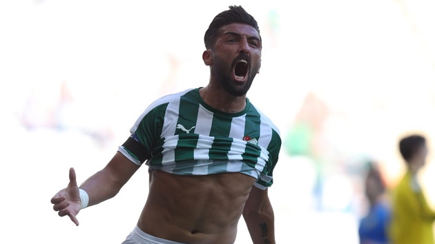 Bursaspor, Umut Mera iin Beikta'tan iki futbolcu istedi