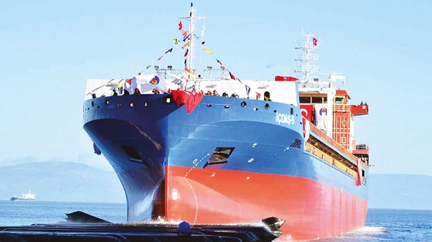 Denizcilik sektrnde yelkenler fora