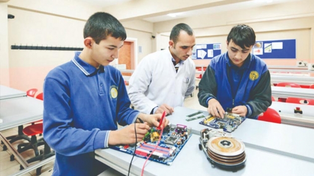 Meslekten ekonomiye 128 milyon TL katk
