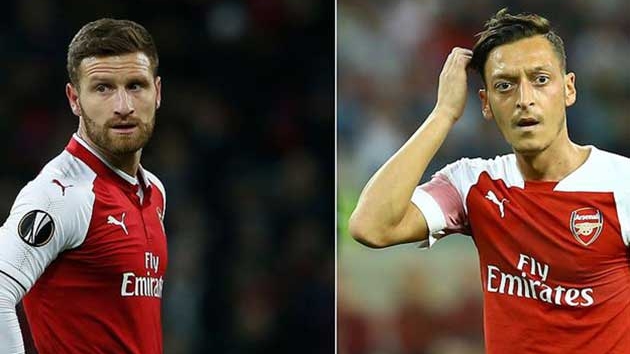 Fenerbahe'de srada Mesut zil ve Mustafi var
