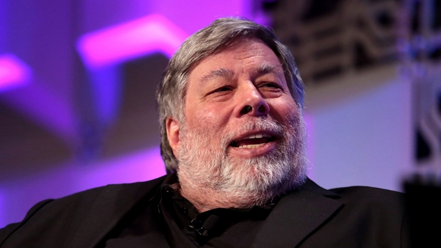 Apple'n kurucusu Steve Wozniak'tan Facebook'u 'silin' ars