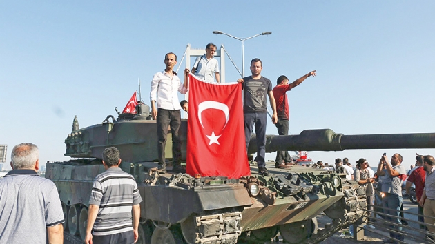  dnyasndan 15 Temmuz'un 3. yl dnmnde net mesaj: Darbeci kalntlarna ve d mdahaleye izin yok