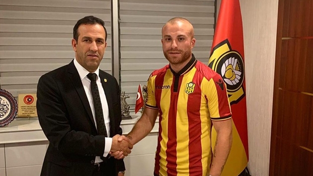 Yeni Malatyaspor'un yeni transferi Gkhan Tre salk kontrolnden geti