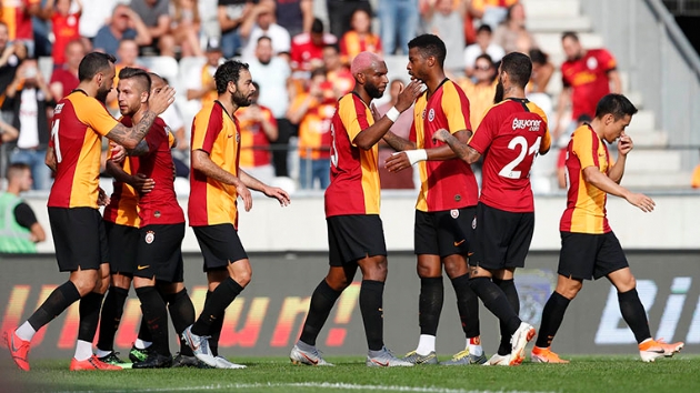 Galatasaray bu yaz transfer dneminde ince eleyip, sk dokuyor  