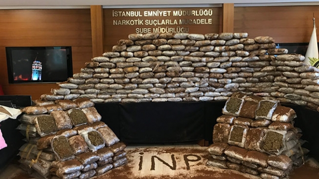 stanbul'da uyuturucu operasyonlar... Ar darbe vuruldu