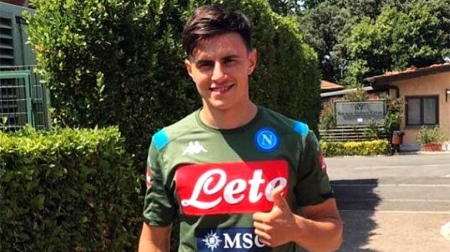 Napoli'ye transfer olan Eljif Elmas formay giydi
