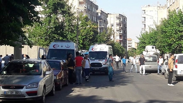 Diyarbakr'da polis merkezine saldr: 4 kii yaraland