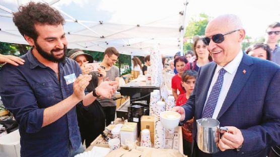 Yenimahalle buram buram kahve koktu