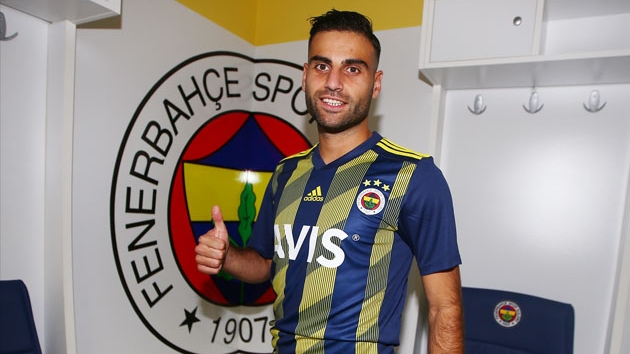 Aslan ardan ald, Fener kapt
