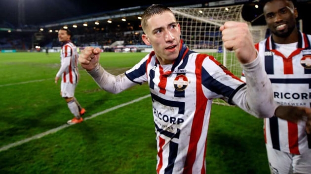 Defansn soluna Tsimikas srprizi