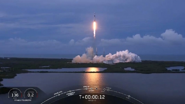 SpaceX, 6 tonluk iletiim uydusunu Falcon 9 roketi ile baaryla frlatt